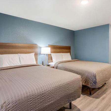 Woodspring Suites Detroit Farmington Hills Exteriör bild